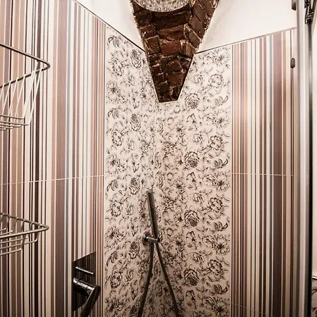 Innpisarentals 2 - Shabby Flat