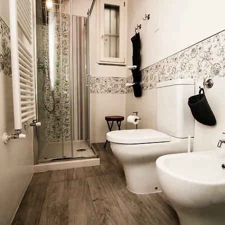 Innpisarentals 2 - Shabby Flat Pisa